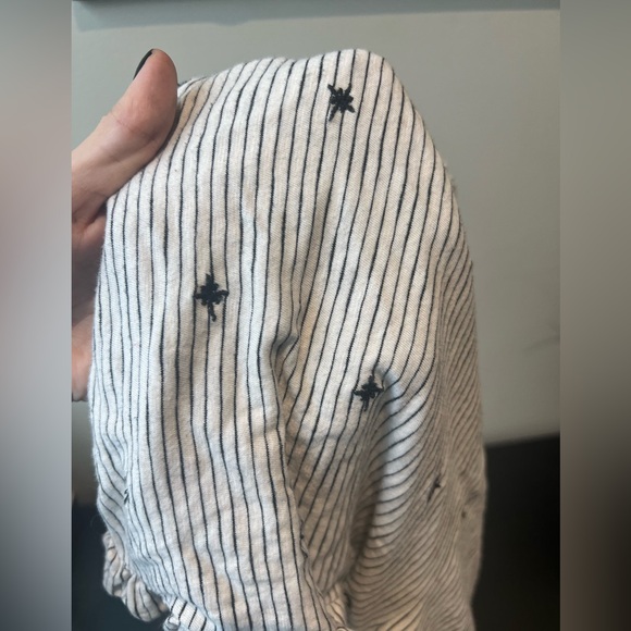 American eagle striped high waisted shorts - Picture 3 of 4